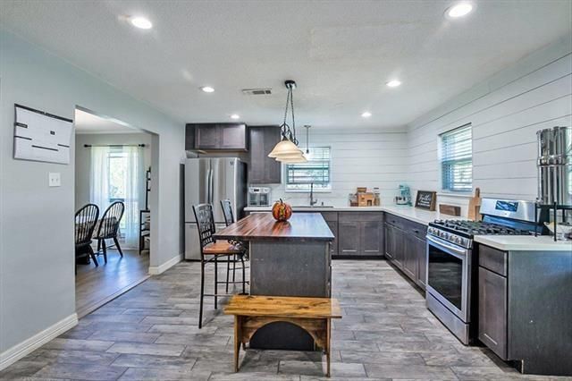 545 Elm Street, Sour Lake, TX 77659