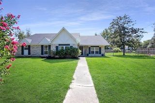 545 Elm Street, Sour Lake, TX 77659