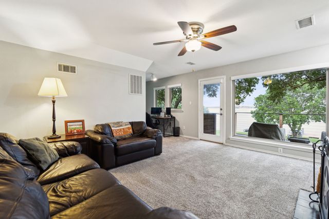 4414 Scenic Drive, Rowlett, TX 75088