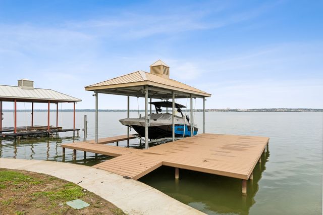 4414 Scenic Drive, Rowlett, TX 75088