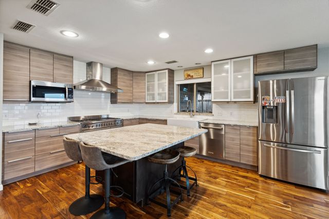 4414 Scenic Drive, Rowlett, TX 75088