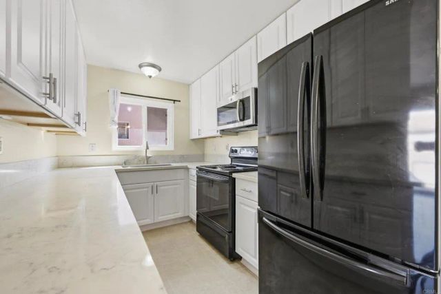 10673 Carmel Mountain Road, San Diego, CA 92129