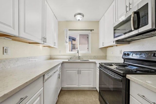 10673 Carmel Mountain Road, San Diego, CA 92129