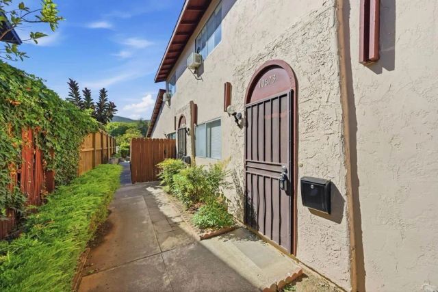 10673 Carmel Mountain Road, San Diego, CA 92129