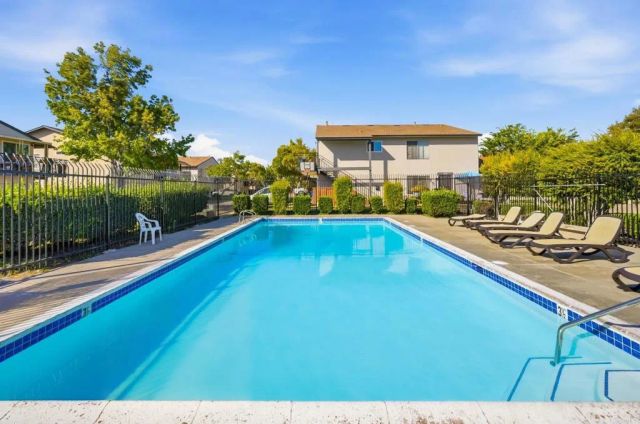 10673 Carmel Mountain Road, San Diego, CA 92129