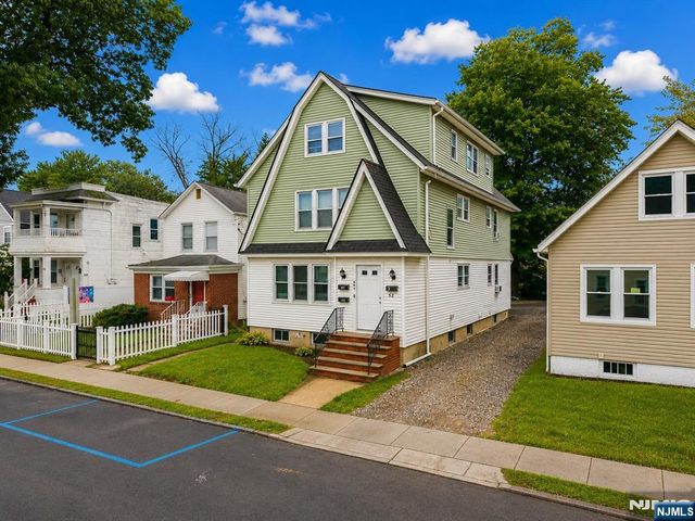 52 Thomas, Bloomfield, NJ 07003