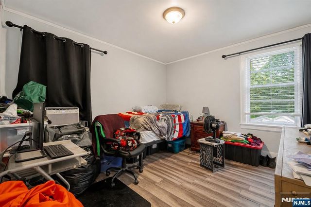 52 Thomas, Bloomfield, NJ 07003