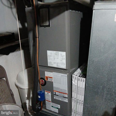 33 LEFT WING DR, Baltimore, MD 21220