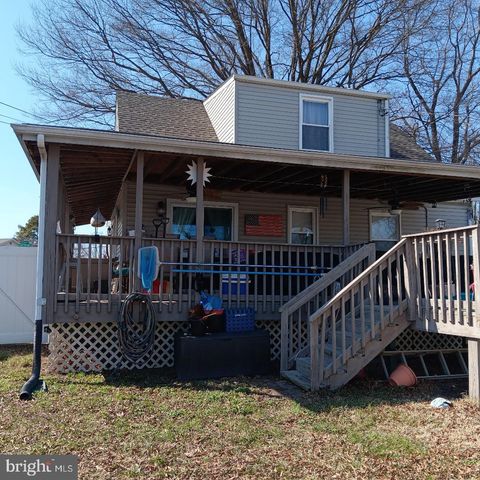 33 LEFT WING DR, Baltimore, MD 21220