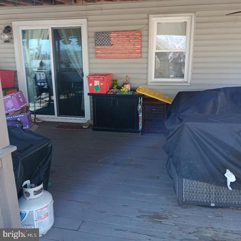 33 LEFT WING DR, Baltimore, MD 21220