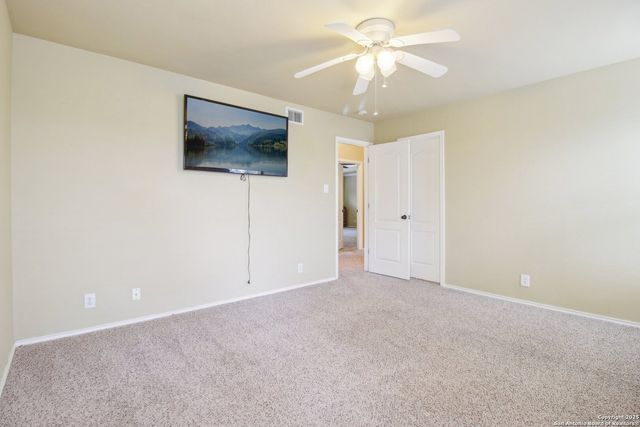 606 Mesa Ln, San Antonio, TX 78258