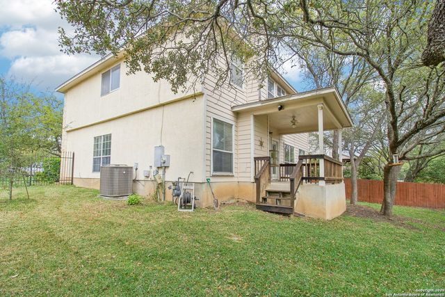 606 Mesa Ln, San Antonio, TX 78258