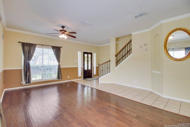 606 Mesa Ln, San Antonio, TX 78258