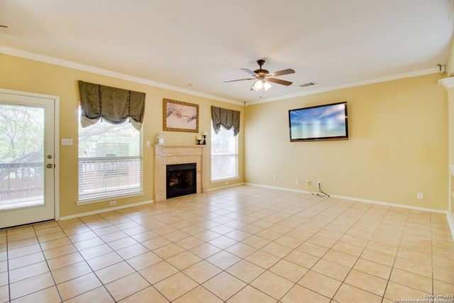 606 Mesa Ln, San Antonio, TX 78258