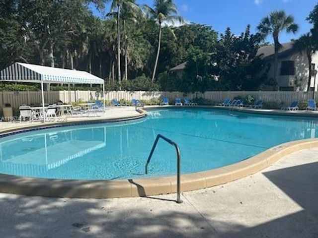 4729 NW 22nd St 4279, Coconut Creek, FL 33063