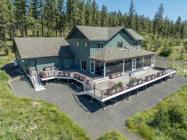 6560 Pine Ridge Way, Nine Mile Falls, WA 99026