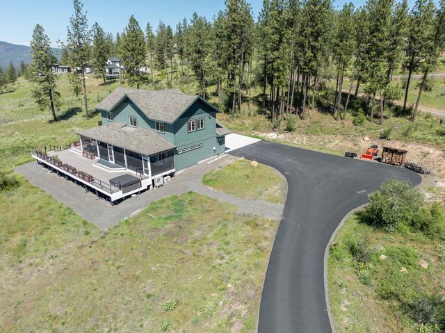 6560 Pine Ridge Way, Nine Mile Falls, WA 99026