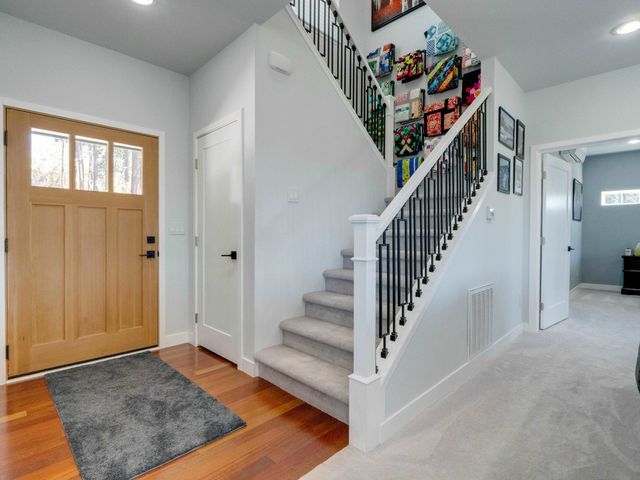 6560 Pine Ridge Way, Nine Mile Falls, WA 99026