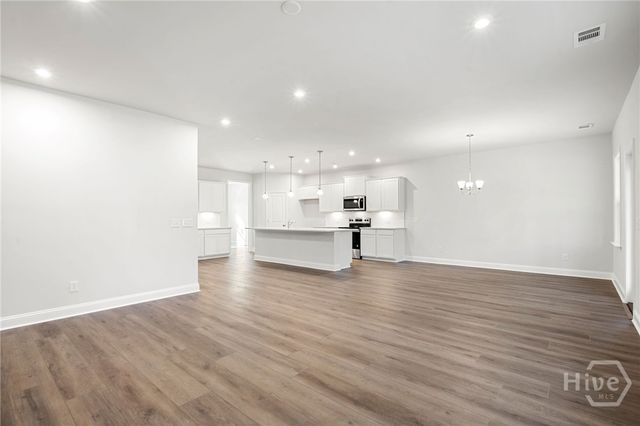 432 Monterey Loop, Richmond Hill, GA 31324