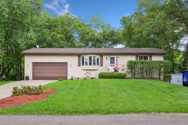 5426 Prospect Avenue, White Bear Twp, MN 55110