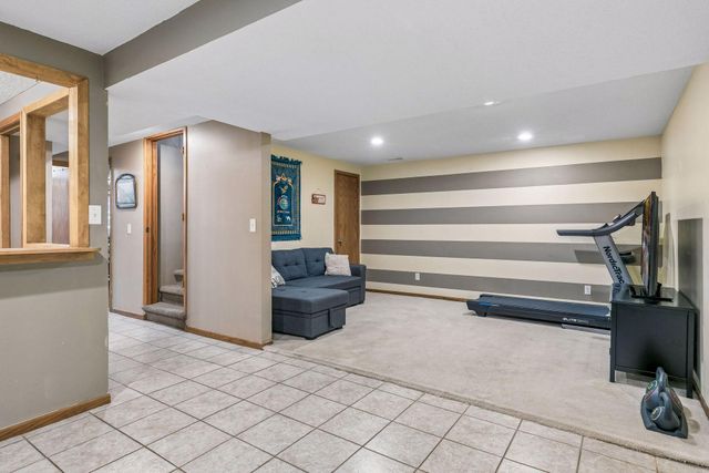 5426 Prospect Avenue, White Bear Twp, MN 55110