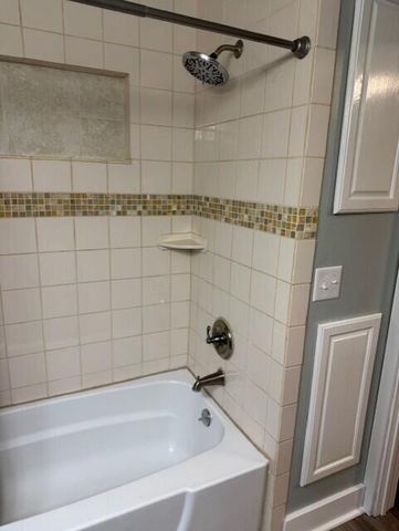 N6212 W Lakeshore DRIVE, Burlington, WI 53105