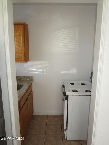 8907 Old County Drive 3,4,5,6,9,10, El Paso, TX 79907