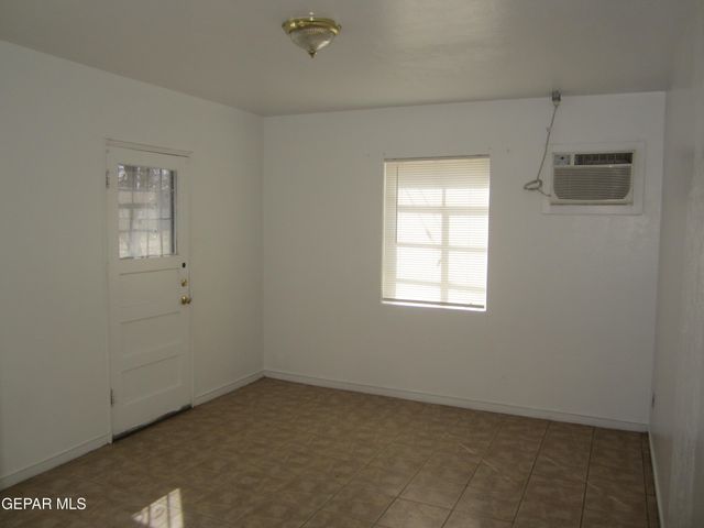 8907 Old County Drive 3,4,5,6,9,10, El Paso, TX 79907