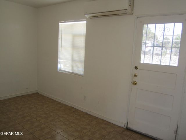 8907 Old County Drive 3,4,5,6,9,10, El Paso, TX 79907