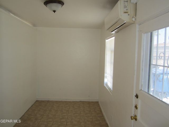 8907 Old County Drive 3,4,5,6,9,10, El Paso, TX 79907