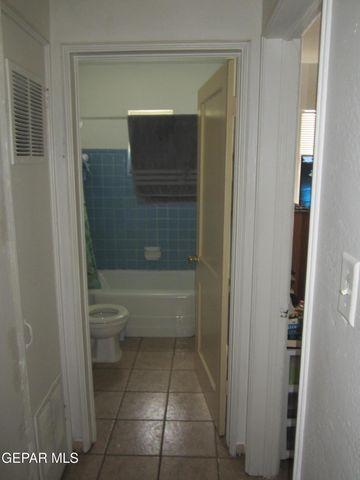 8907 Old County Drive 3,4,5,6,9,10, El Paso, TX 79907