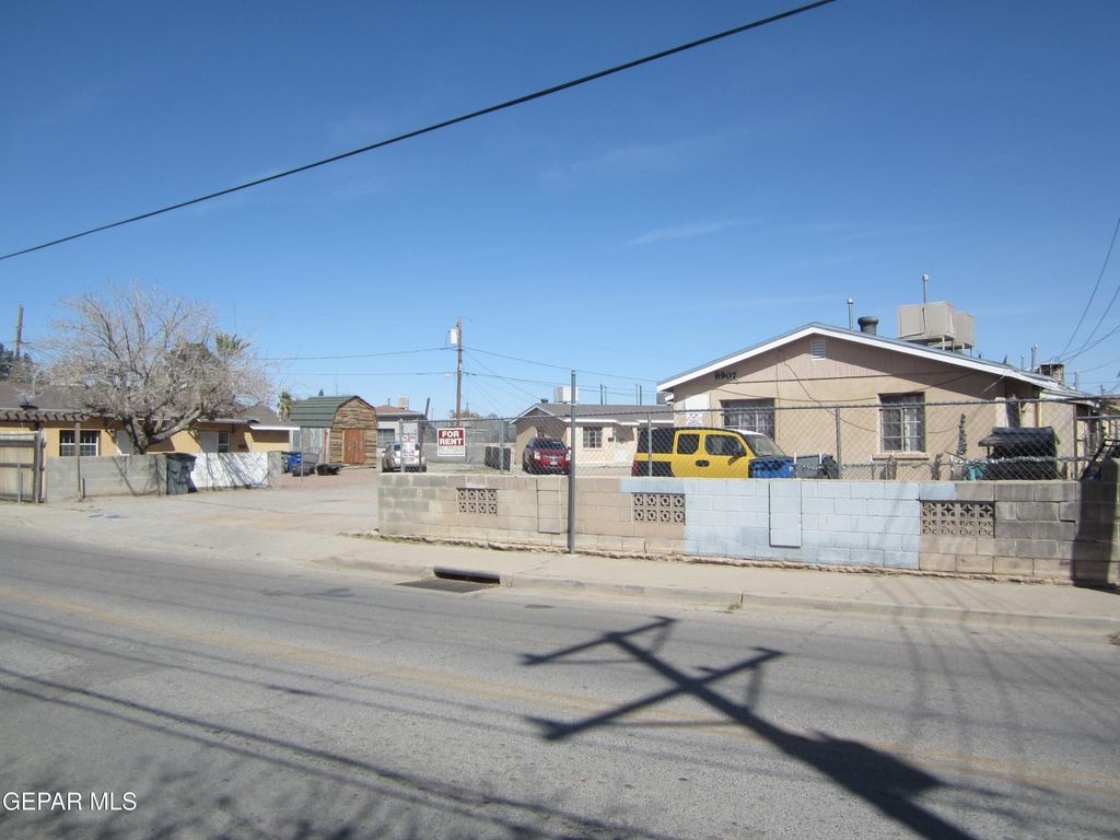 8907 Old County Drive 3,4,5,6,9,10, El Paso, TX 79907