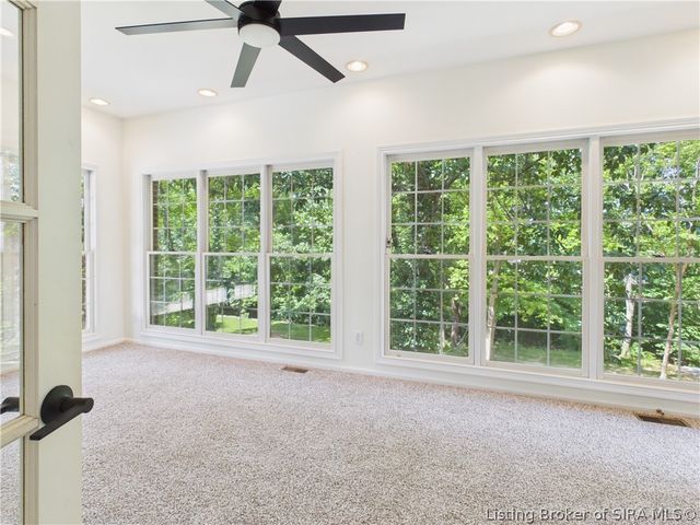 2007 Plum Woods Court, Sellersburg, IN 47172