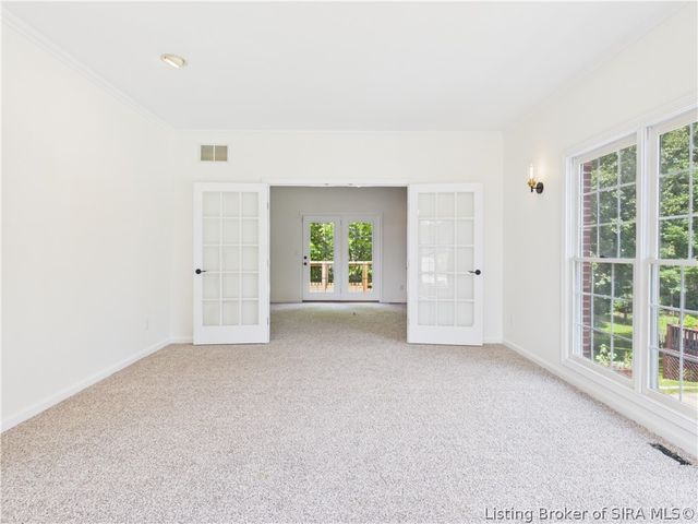 2007 Plum Woods Court, Sellersburg, IN 47172