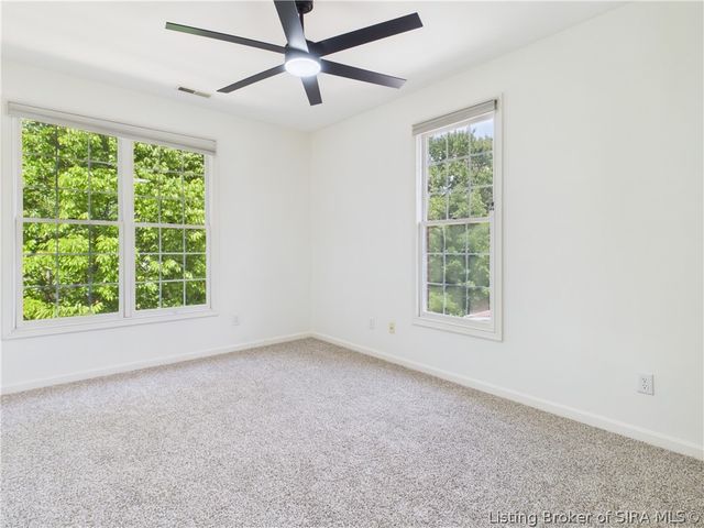 2007 Plum Woods Court, Sellersburg, IN 47172