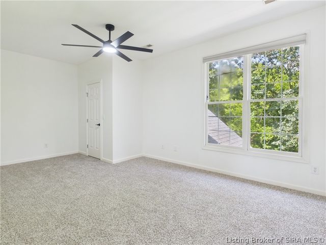2007 Plum Woods Court, Sellersburg, IN 47172