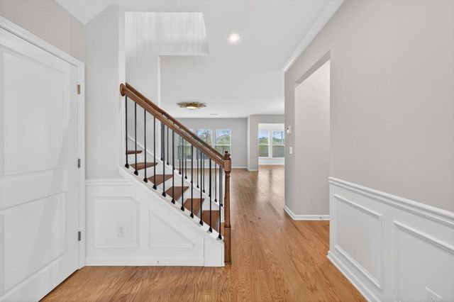 7277 Maple Brook Lane, Flowery Branch, GA 30542