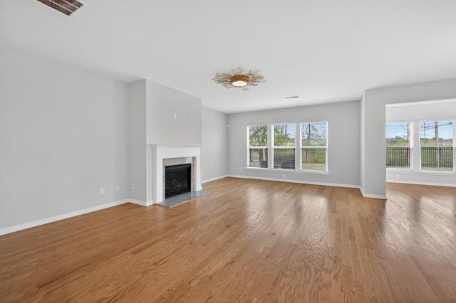 7277 Maple Brook Lane, Flowery Branch, GA 30542