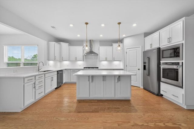 7277 Maple Brook Lane, Flowery Branch, GA 30542