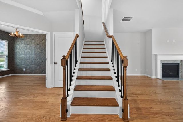 7277 Maple Brook Lane, Flowery Branch, GA 30542