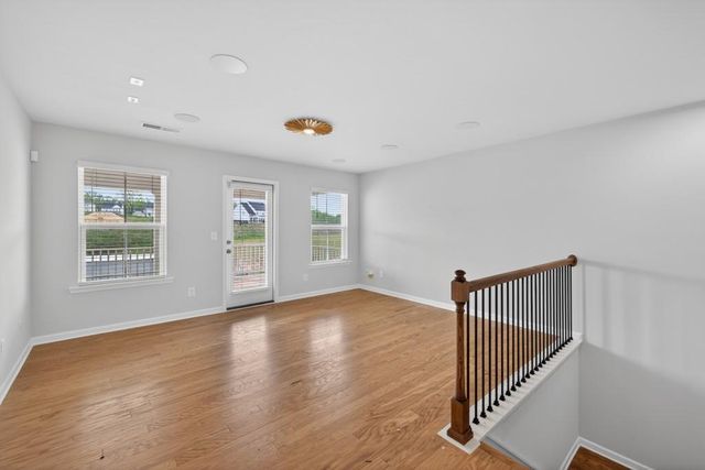 7277 Maple Brook Lane, Flowery Branch, GA 30542