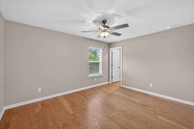 7277 Maple Brook Lane, Flowery Branch, GA 30542