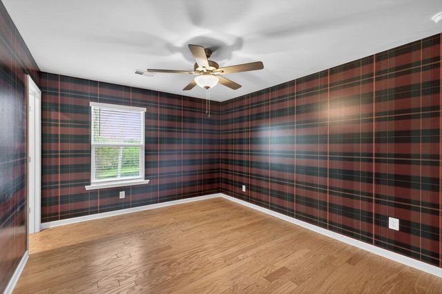 7277 Maple Brook Lane, Flowery Branch, GA 30542