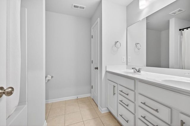 7277 Maple Brook Lane, Flowery Branch, GA 30542