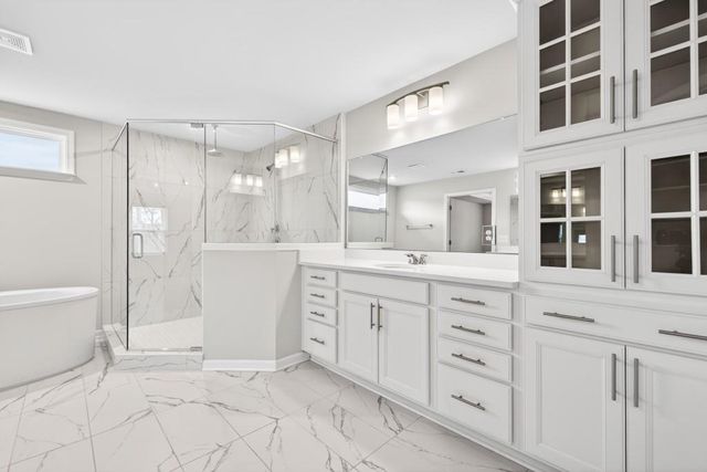 7277 Maple Brook Lane, Flowery Branch, GA 30542