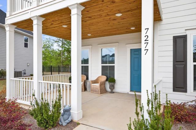 7277 Maple Brook Lane, Flowery Branch, GA 30542
