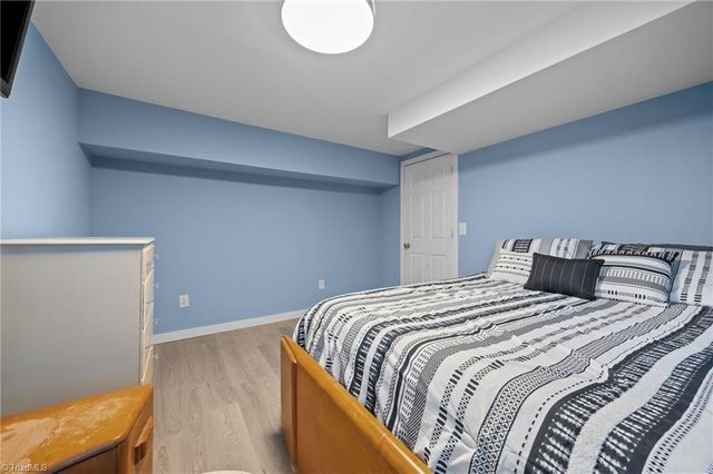 833 Bowerwood Drive, Thomasville, NC 27360