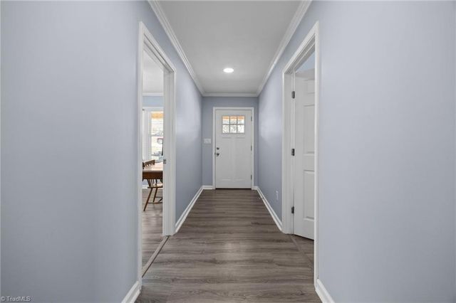 833 Bowerwood Drive, Thomasville, NC 27360