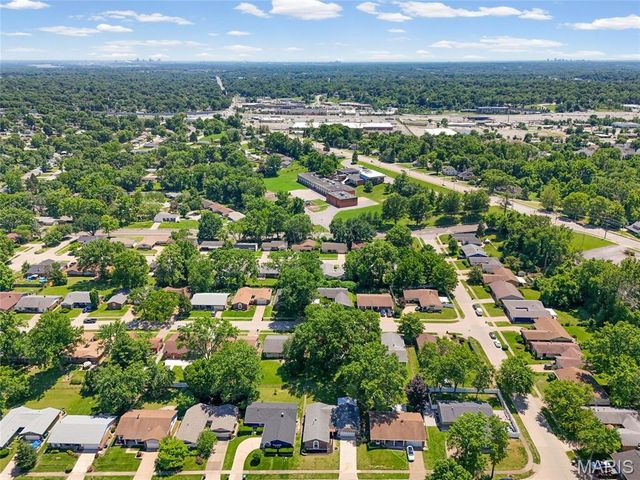 4832 Bluesage Trail, Florissant, MO 63033