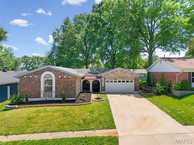 4832 Bluesage Trail, Florissant, MO 63033